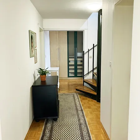 Cozy House Close To Center *